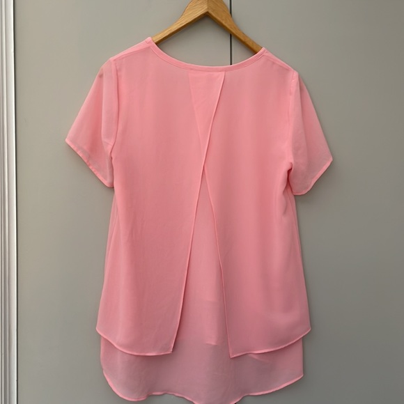 Michael Kors Womens Layered Split-Back Top - Picture 2 of 5